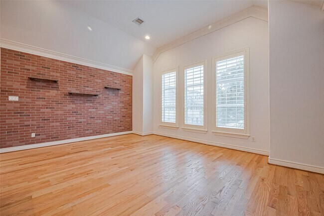 Building Photo - 2624 Starboard Point Dr