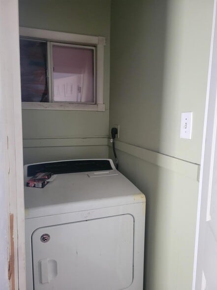 Building Photo - 26 Highland Ln