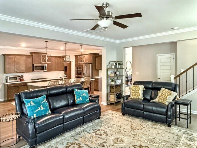 Building Photo - 524 Harbour Pointe Dr