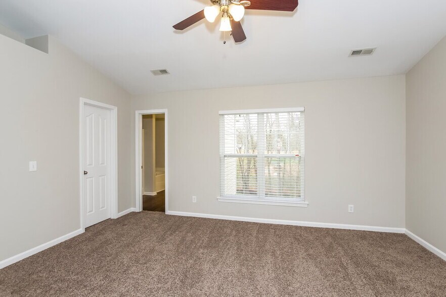 Building Photo - 10926 Princeton Commons Dr