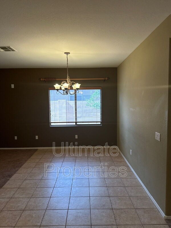 Building Photo - 8207 W Salter Dr