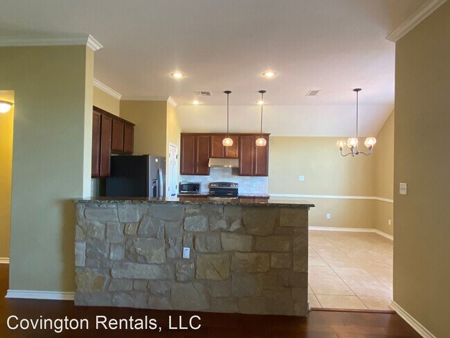 Building Photo - 4 br, 2 bath House - 716 Copper Ridge Loop