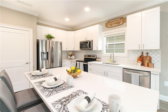 Building Photo - 2881 Monroe Hwy