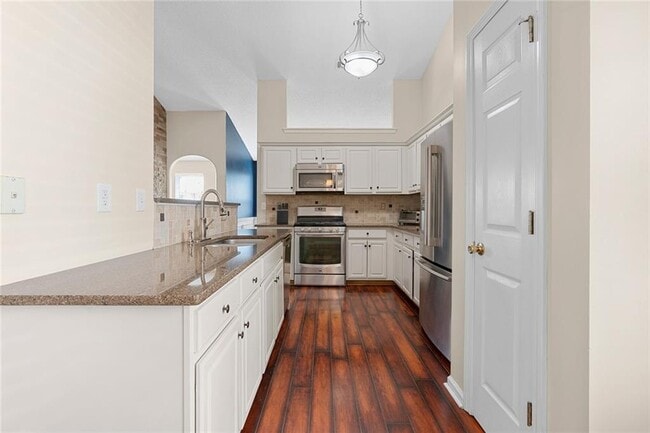Building Photo - 1755 Arborwood Dr