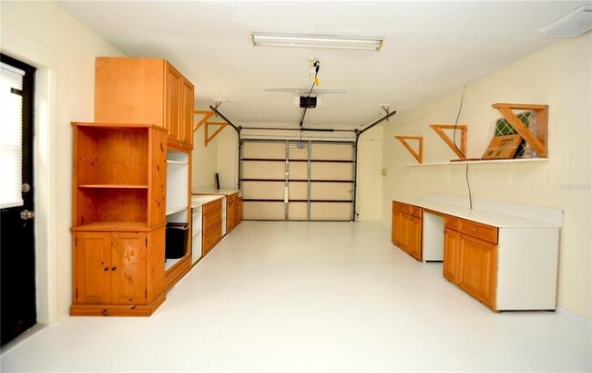 Building Photo - 1313 Mango Ave