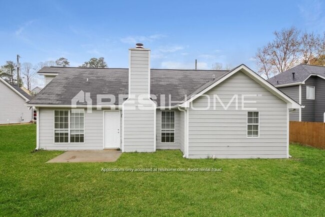 Building Photo - 3501 Baroney Ln SW