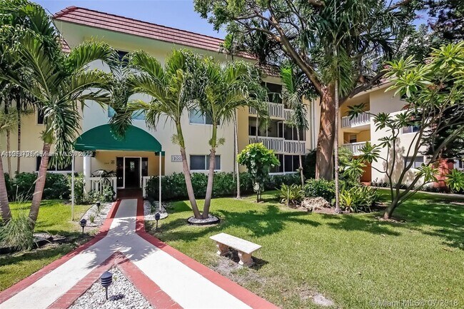 Building Photo - 200 Galen Dr