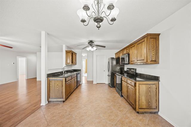 Building Photo - 1492 Greenbrook Dr