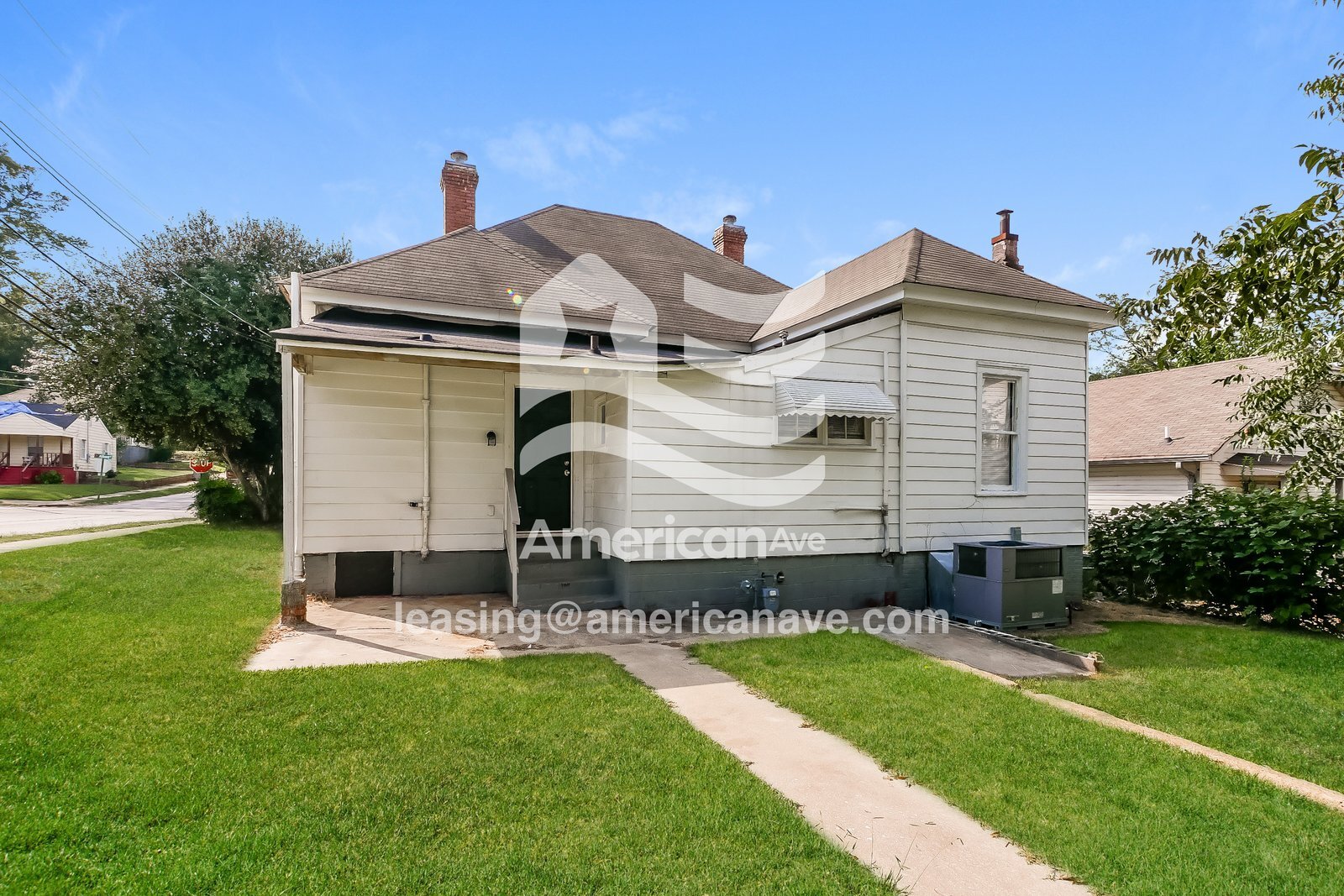 Building Photo - 327 Alford St