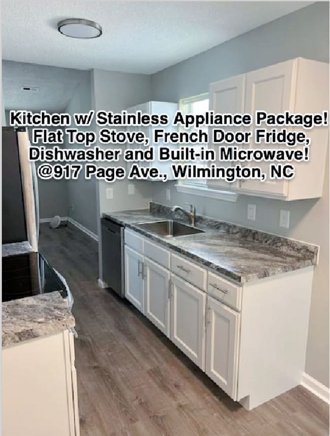 Building Photo - Sleek and Stylish 3 Bedroom, 2 full bath cottage home in Mid-town! Only $1750/mo.!!