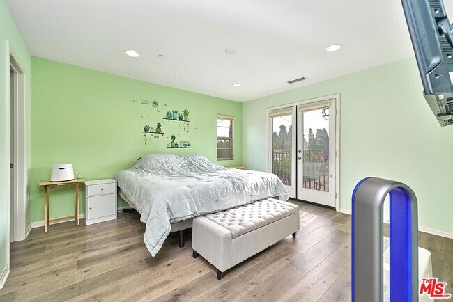 Building Photo - 11842 Nixon Ln