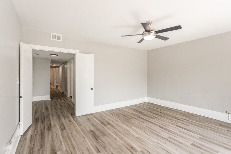 Building Photo - 63 E Palmer St