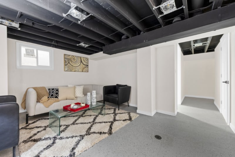Building Photo - 7449 Wayne Ave