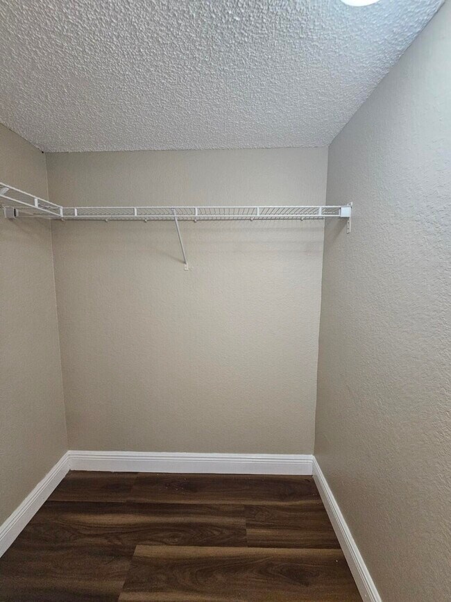 Building Photo - 1561 Windorah Way