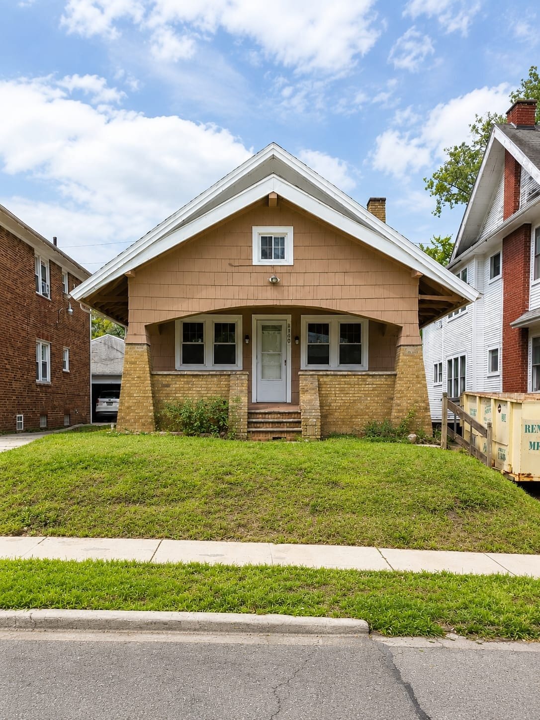 Building Photo - 2149 Alvin St