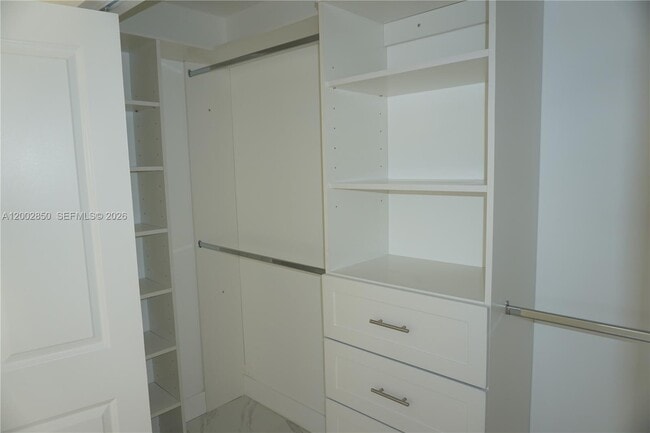 Building Photo - 15614 SW 110th Terrace