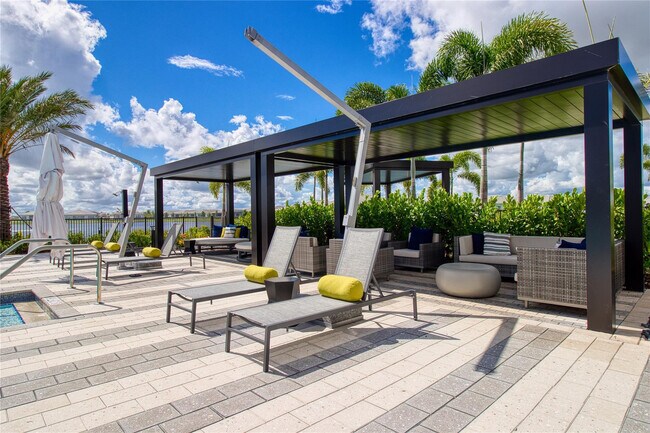 Building Photo - 10407 SW Aquila Wy