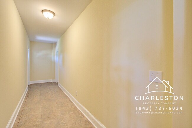 Building Photo - 1739 Indigo Island Dr