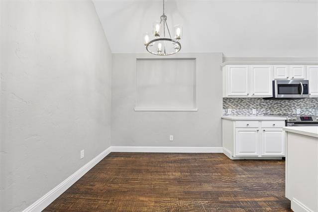 Building Photo - 8104 Springmoss Dr