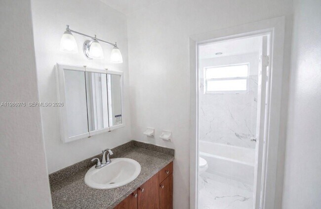 Building Photo - 5730 NW 38th St