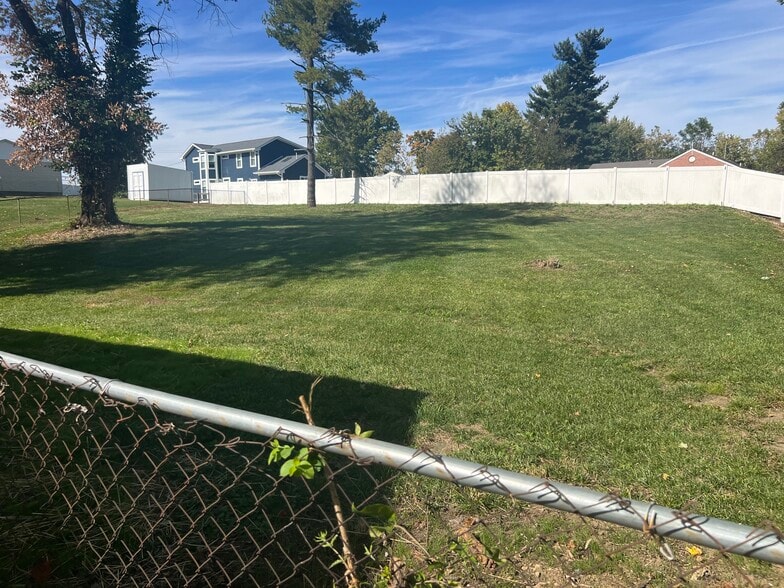 Building Photo - 2712 Bello Ct