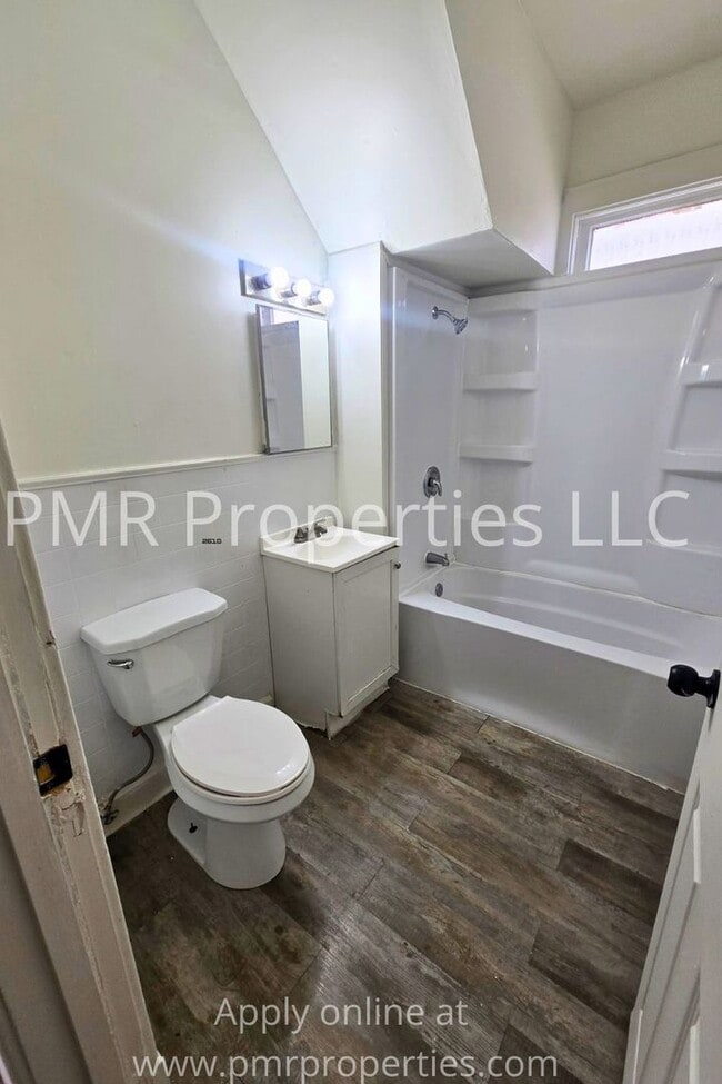 Building Photo - 3918 N 17th St