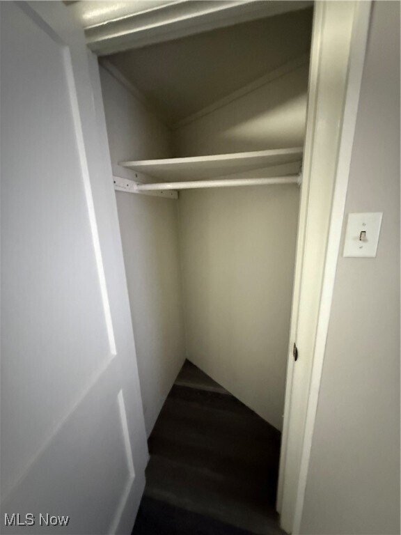 Building Photo - 320 Woodlawn Ave