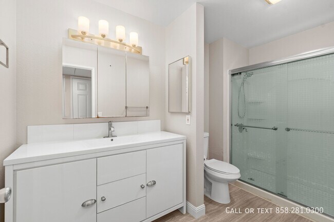 Building Photo - 17161 Alva Rd