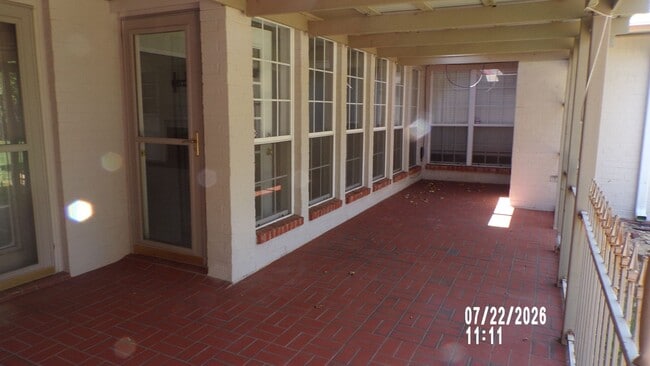 Building Photo - Fantastic home located in Wyatt Acres