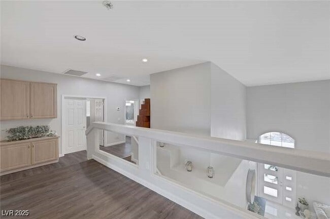 Building Photo - 442 Staghorn Pass Ave