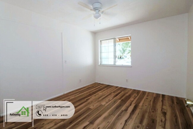 Building Photo - 1857 Sutterwood Dr