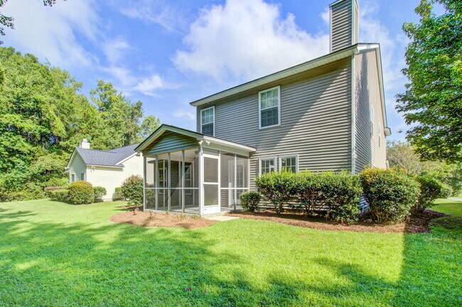 Building Photo - 5135 Ballantine Dr