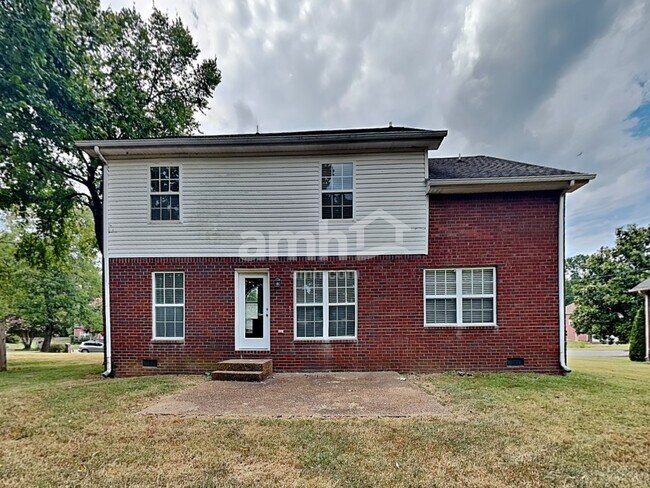 Building Photo - 129 Candle Woods Dr