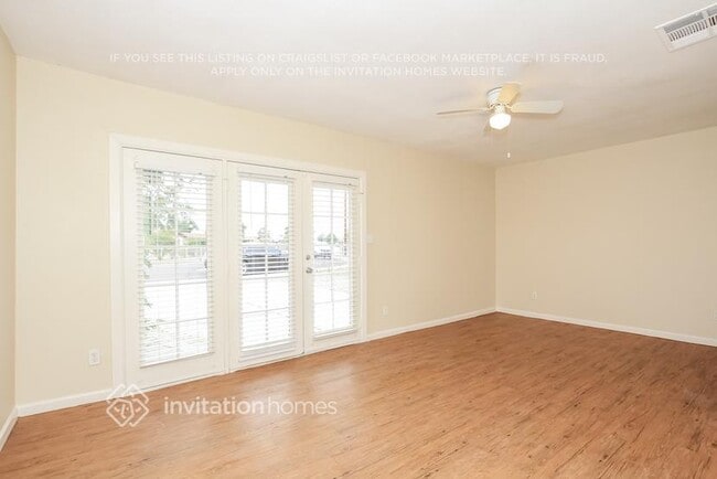 Building Photo - 8615 N 36th Ave