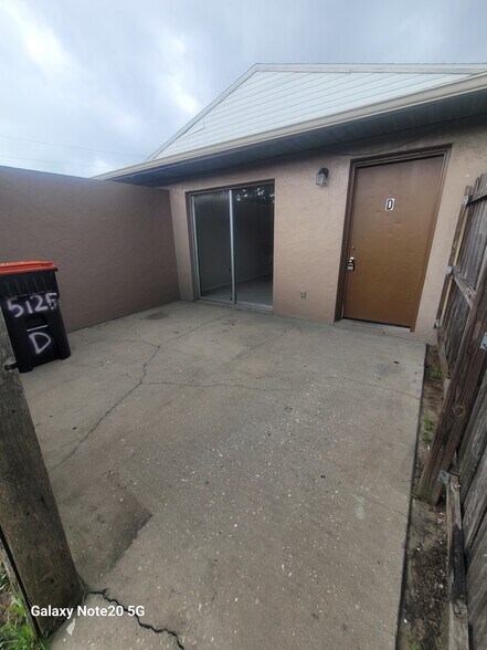 Building Photo - 5140 SE 29th St