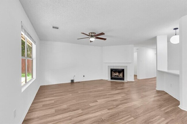 Building Photo - 20820 Jumpers Delight Ln