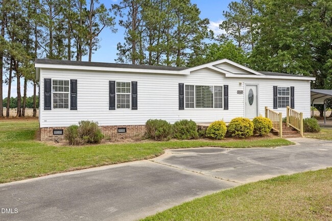 Building Photo - 8540 Godwin-Falcon Rd