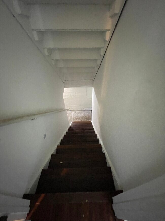 Full unfinished Basement - 282 N Franklin St