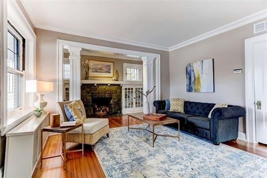 Building Photo - 219 Riverside Dr