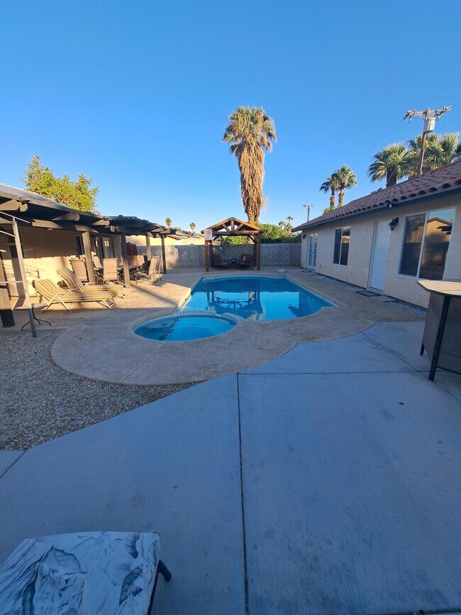 Building Photo - 68605 Tortuga Rd