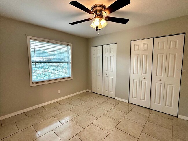 Building Photo - 8225 Pin Oak Ave