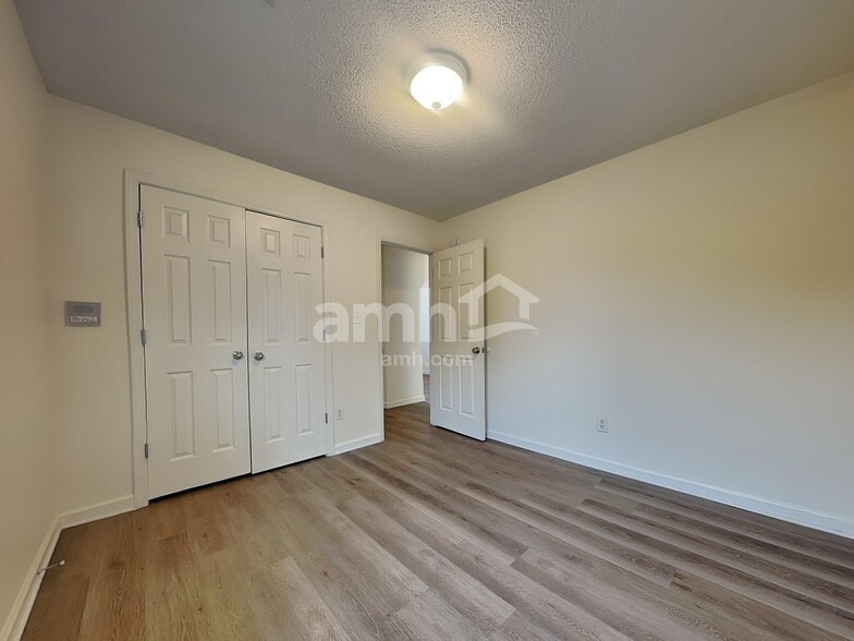 Building Photo - 3145 Amanda Belle