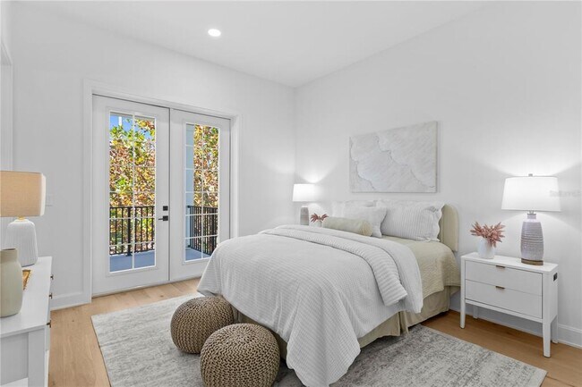 Building Photo - 430 GILMAN Pl