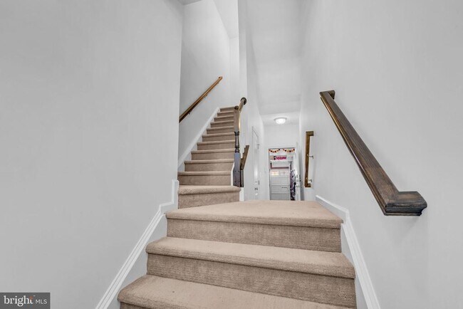 Building Photo - 23548 Belvoir Woods Terrace