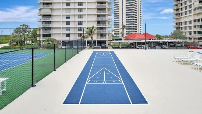 Building Photo - 5460 N Ocean Dr