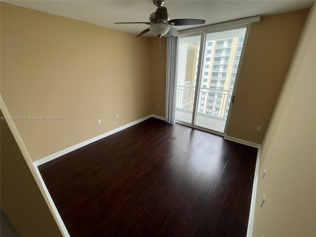 Building Photo - 1755 E Hallandale Beach Blvd