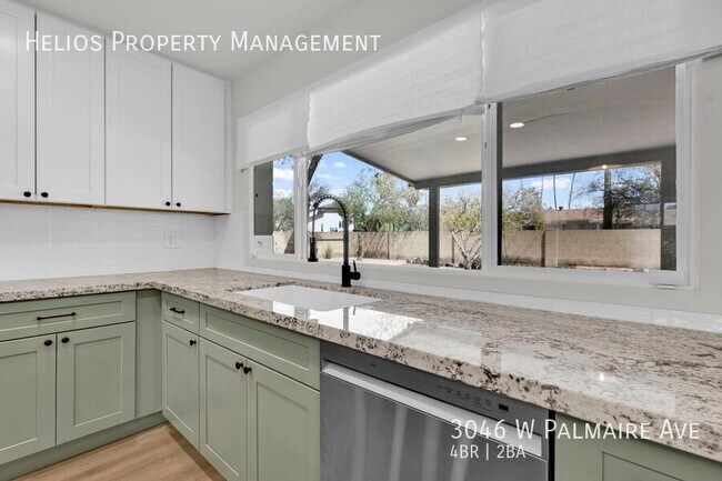 Building Photo - 3046 W Palmaire Ave