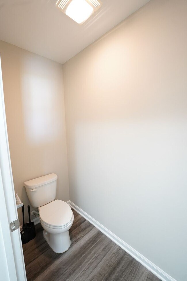 Building Photo - Coming Available!