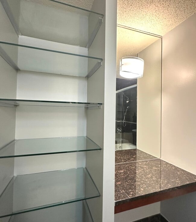 Building Photo - 30 E Huron St