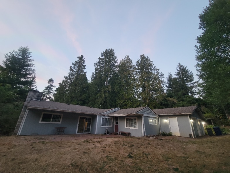 Building Photo - 7417 170th Ave NE